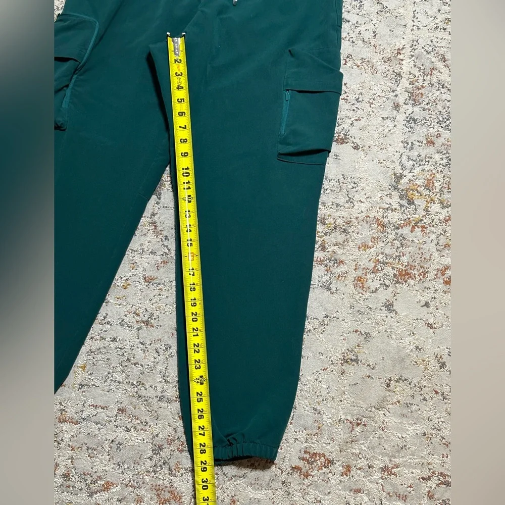 FIGS Cargo Joggers green size XL men’s